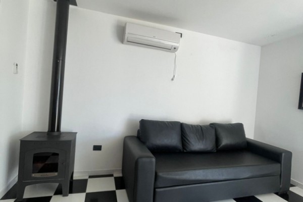 HERMOSA CASA DE CATEGORIA PARA 11 PERSONAS CON PILETA, QUINCHO, VISTA 