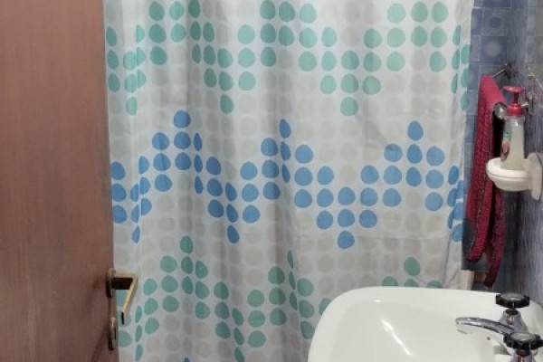 CASA CON PARQUE Y PILETA PARA 5 PERSONAS