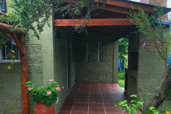 CABAÑAS EN CABALANGO CON PARQUE - PILETA - COCHERA