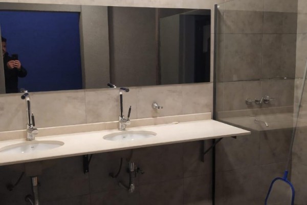 HERMOSO DEPARTAMENTO CON PILETA A METROS DEL LAGO