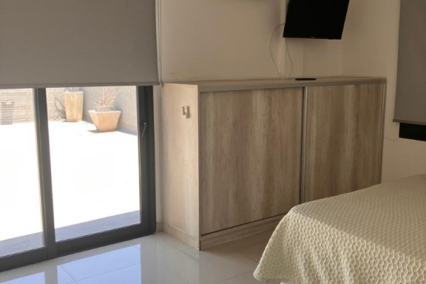 HERMOSO DEPARTAMENTO CON PILETA A METROS DEL LAGO