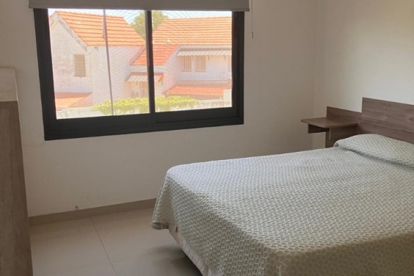 HERMOSO DEPARTAMENTO CON PILETA A METROS DEL LAGO