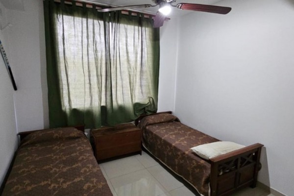 HERMOSO DEPARTAMENTO CON PILETA A METROS DEL LAGO