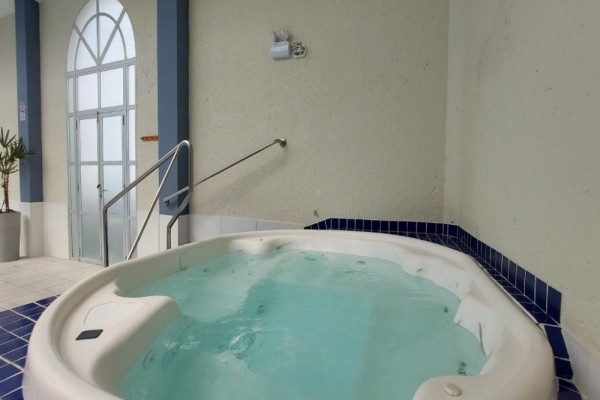 DEPARTAMENTO PARA 4 A 50 METROS DEL MAR CON PILETA, QUINCHO, JUEGOS EN INGLESES NORTE