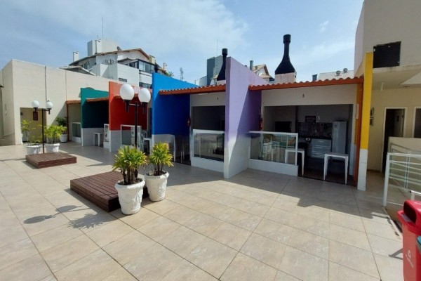 DEPARTAMENTO PARA 4 A 50 METROS DEL MAR CON PILETA, QUINCHO, JUEGOS EN INGLESES NORTE