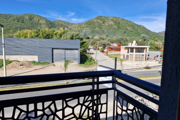 DEPARTAMENTO EN AV. CARCANO. UN DORMITORIO. COCHERA