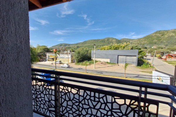 DEPARTAMENTO EN AV. CARCANO. UN DORMITORIO. COCHERA