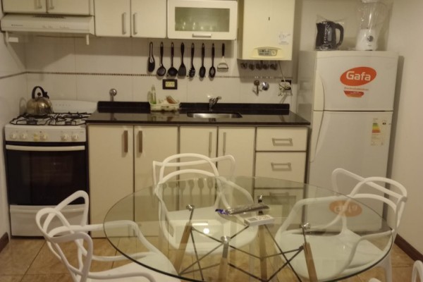 DEPARTAMENTO DE CATEGORIA EN COMPLEJO. PISCINA. QUINCHO. COCHERAS