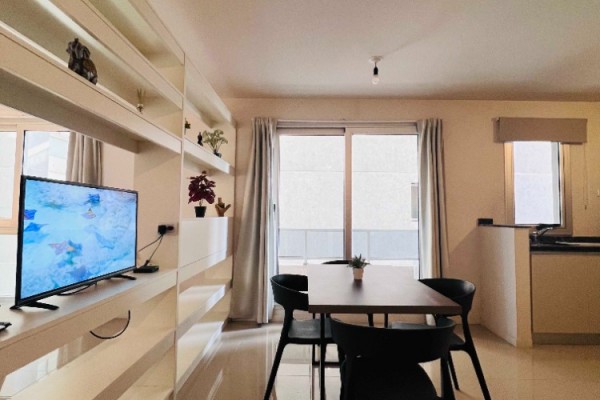 DEPARTAMENTO TIPO MONOAMBIENTE CENTRICO EDIFICIO OPERA