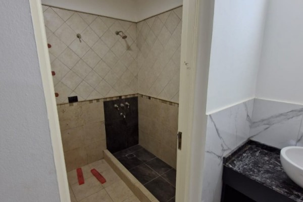 Departamento 2 dormitorios en villa Carlos paz con pileta y cochera