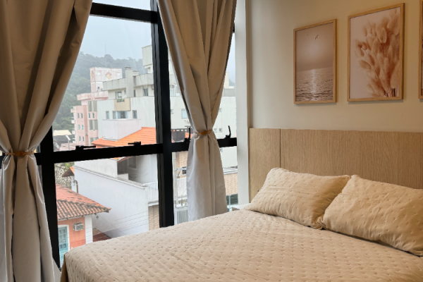 Para 4 personas con pileta a 1 cuadra y 1/2 mar