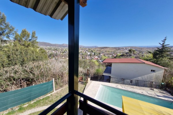 CASA PARA 7 CON PILETA