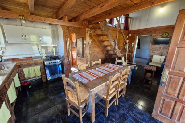 CASA PARA 7 CON PILETA