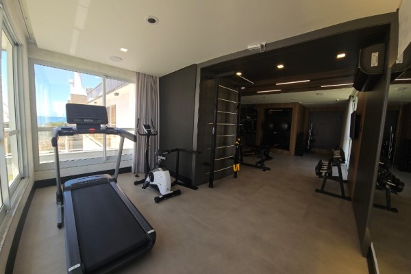 4 PERSONAS (2 dorm) - FRENTE AL MAR - CON PÌSCINA