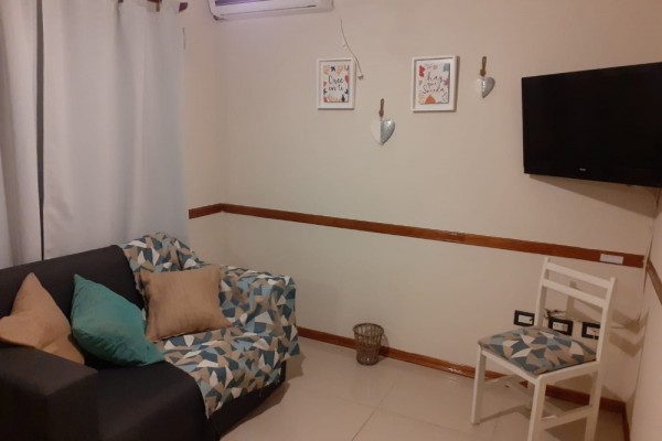DEPARTAMENTO CENTRICO PARA 5 CON PILETA