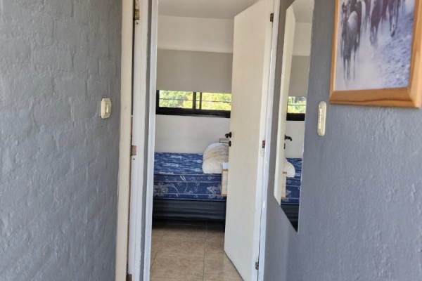 DUPLEX 1 DORMITORIO A METROS DEL RIO. COCHERA. TERRAZA. PARRILLA