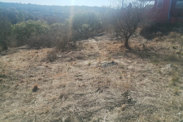 LOTE DE 2200 METROS SOBRE EL RIO EN CABALANGO, HERMOSO ENTORNO NATURAL