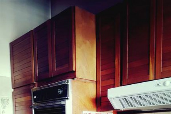 CASA PARA 10/12 PERSONAS - CENTRICA - 5 DORMITORIOS - PILETA CERRADA - QUINCHO - EQUIPAMIENTO FULL