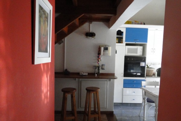CASA PARA 8/10 PERSONAS - CENTRICA - 3/4 DORMITORIOS - PILETA - GALERIA - PARRILLA - EQUIPAMIENTO FULL