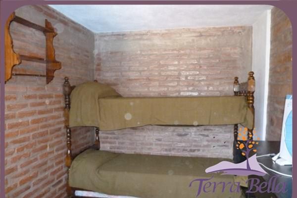 CASA PARA 6 PERSONAS CON PILETA USO EXCLUSIVO-QUINCHO-PATIO