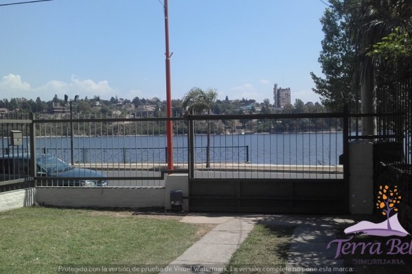 cASA PARA 6 PERSONAS FRENTE AL LAGO! PARQUE - PILETA- VISTA INCREIBLE