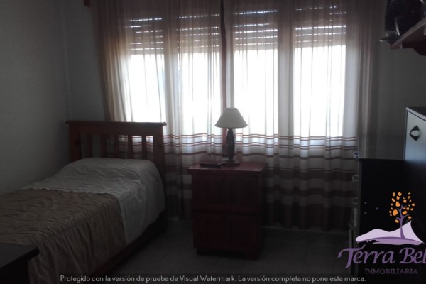 cASA PARA 6 PERSONAS FRENTE AL LAGO! PARQUE - PILETA- VISTA INCREIBLE