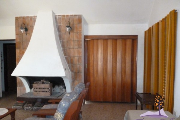 CHALET PARA 8/10 PERSONAS CON GRAN PARQUE, PISCINA Y QUINCHO