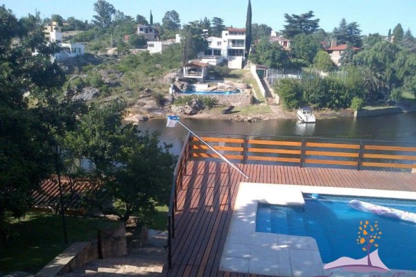 DEPARTAMENTOS SOBRE EL LAGO PARA 4/6 PERSONAS CON PILETA