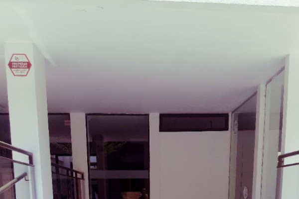 DEPARTAMENTO PARA 4 PLENO CENTRO CON PILETA. QUINCHO. COCHERA. EQUIPAM. FULL