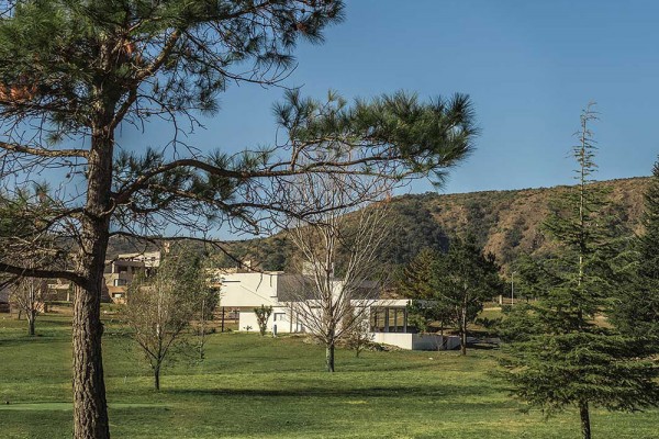 LOTE EN COUNTRY CARLOS PAZ GOLF - SAN ANTONIO DE ARREDONDO