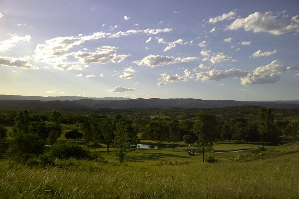 LOTE EN COUNTRY CARLOS PAZ GOLF - SAN ANTONIO DE ARREDONDO