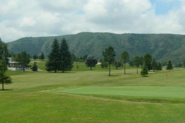 LOTE EN COUNTRY CARLOS PAZ GOLF - SAN ANTONIO DE ARREDONDO
