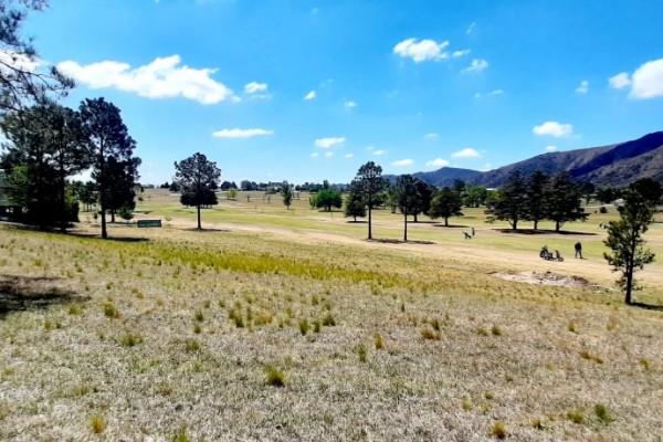LOTE EN COUNTRY CARLOS PAZ GOLF - SAN ANTONIO DE ARREDONDO