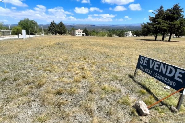 LOTE EN COUNTRY CARLOS PAZ GOLF - SAN ANTONIO DE ARREDONDO