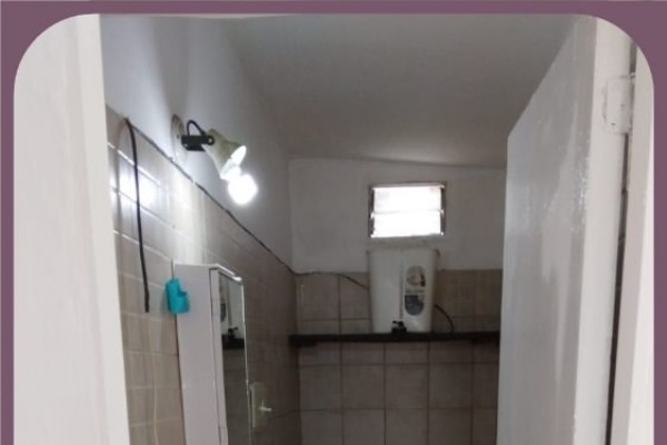 CASA ECONOMICA 2 DORMITORIOS PROXIMA AL RIO