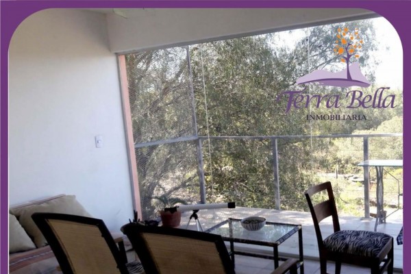 MUY LINDA CASA CON HERMOSA VISTA AL LAGO SAN ROQUE
