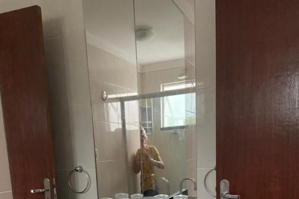 HERMOSO Y MODERNO DEPARTAMENTO PARA   PERSONAS, A    DEL MAR