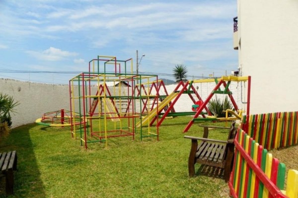 DEPARTAMENTO PARA 4 A 50 METROS DEL MAR CON PILETA, QUINCHO, JUEGOS EN INGLESES NORTE