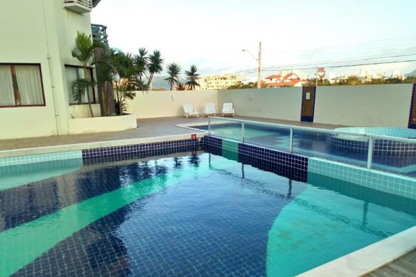 DEPARTAMENTO PARA 4 A 50 METROS DEL MAR CON PILETA, QUINCHO, JUEGOS EN INGLESES NORTE