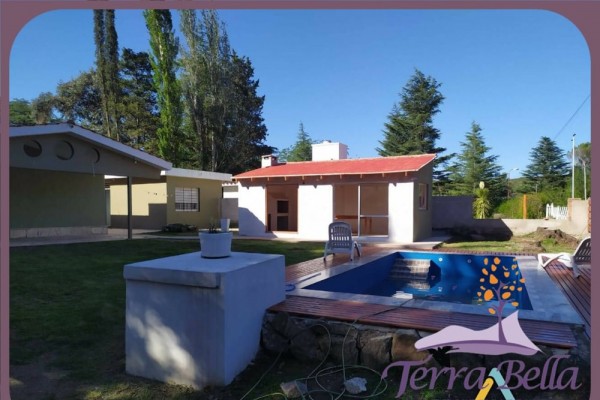 CASA 2 DORM + DEPTO + QUINCHO CON PILETA