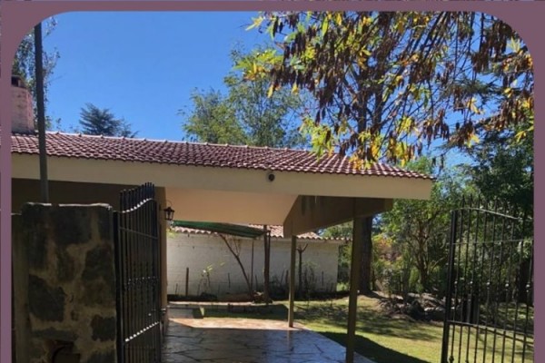 CASA 2 DORM + DEPTO + QUINCHO CON PILETA