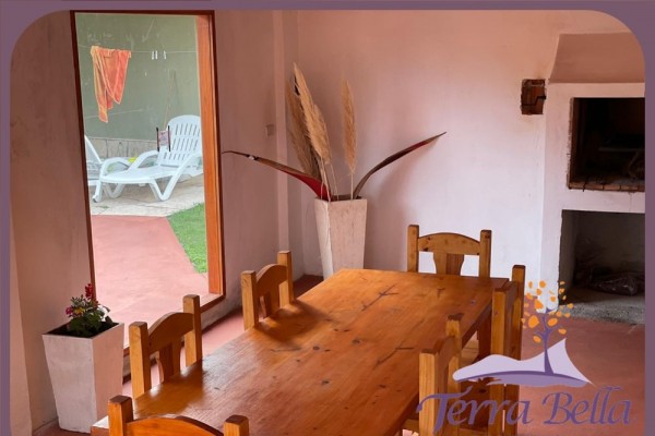 CASA 2 DORM + DEPTO + QUINCHO CON PILETA