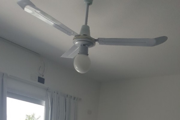 HERMOSA CASA DE CATEGORIA PARA 11 PERSONAS CON PILETA, QUINCHO, VISTA 