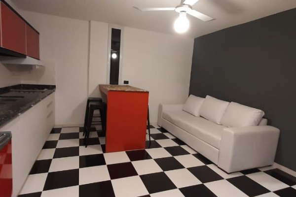 HERMOSA CASA DE CATEGORIA PARA 11 PERSONAS CON PILETA, QUINCHO, VISTA 