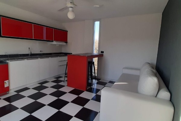 HERMOSA CASA DE CATEGORIA PARA 11 PERSONAS CON PILETA, QUINCHO, VISTA 