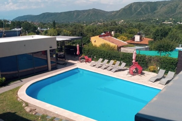 HERMOSO COMPLEJO DE CABAÑAS Y APART HOTEL CON PILETA CLIMATIZADA