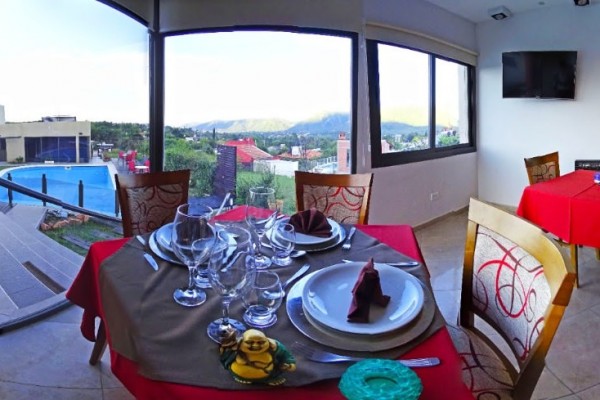 HERMOSO COMPLEJO DE CABAÑAS Y APART HOTEL CON PILETA CLIMATIZADA