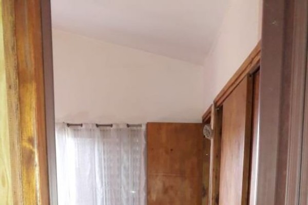 CASA CON PARQUE EN BARRIO SOL Y RIO