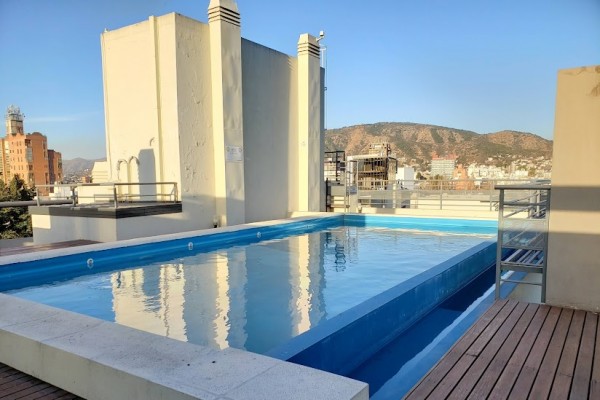 DEPARTAMENTO PARA 6/7 PERSONAS CON PILETA - CENTRICO - COCHERA - EQUIPAMIENTO FULL