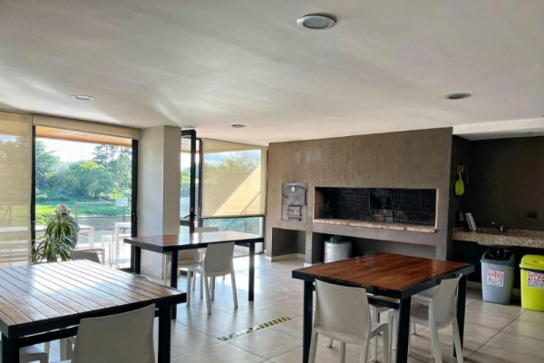 DEPARTAMENTO PARA 6/7 PERSONAS CON PILETA - CENTRICO - COCHERA - EQUIPAMIENTO FULL